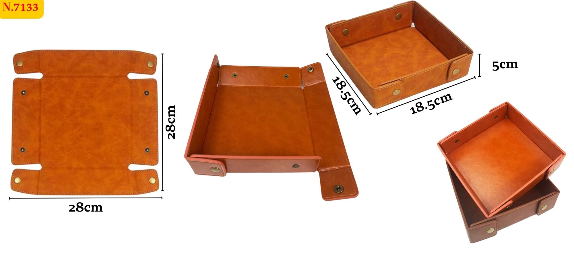 Mukautettu nahkainen keräilylaatikko.